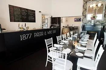 Sfera'S Park Suites & Convention Centre Adelaide Hotel