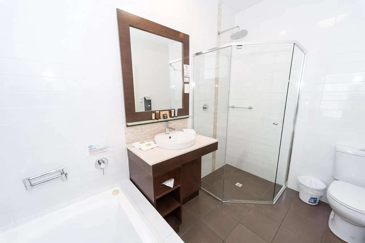 **** Hotel Sfera'S Park Suites & Convention Centre Adelaide Australia